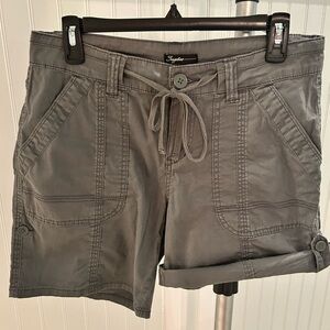 Supplies cargo shorts size 6 roll up legs with buttons